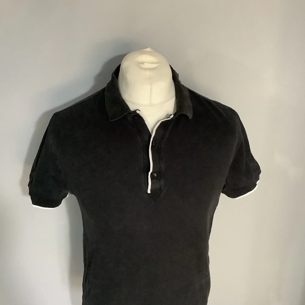 Versace Polo Shirt - Size M - Black - Pique Cotton - P2P 19โ - Picture 2 of 8